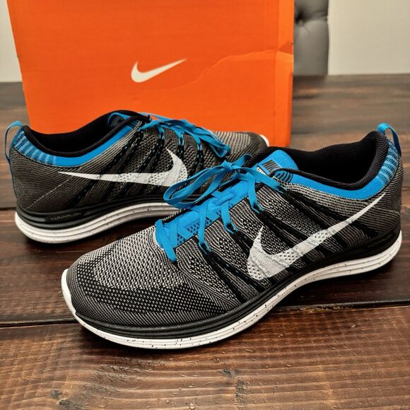 Nike Flyknit Lunar 1+ Running Shoes - Picture 2 of 12